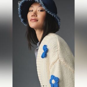 NWT Onesize Anthropologie The Susannah 3D Flower Cardigan Sweater